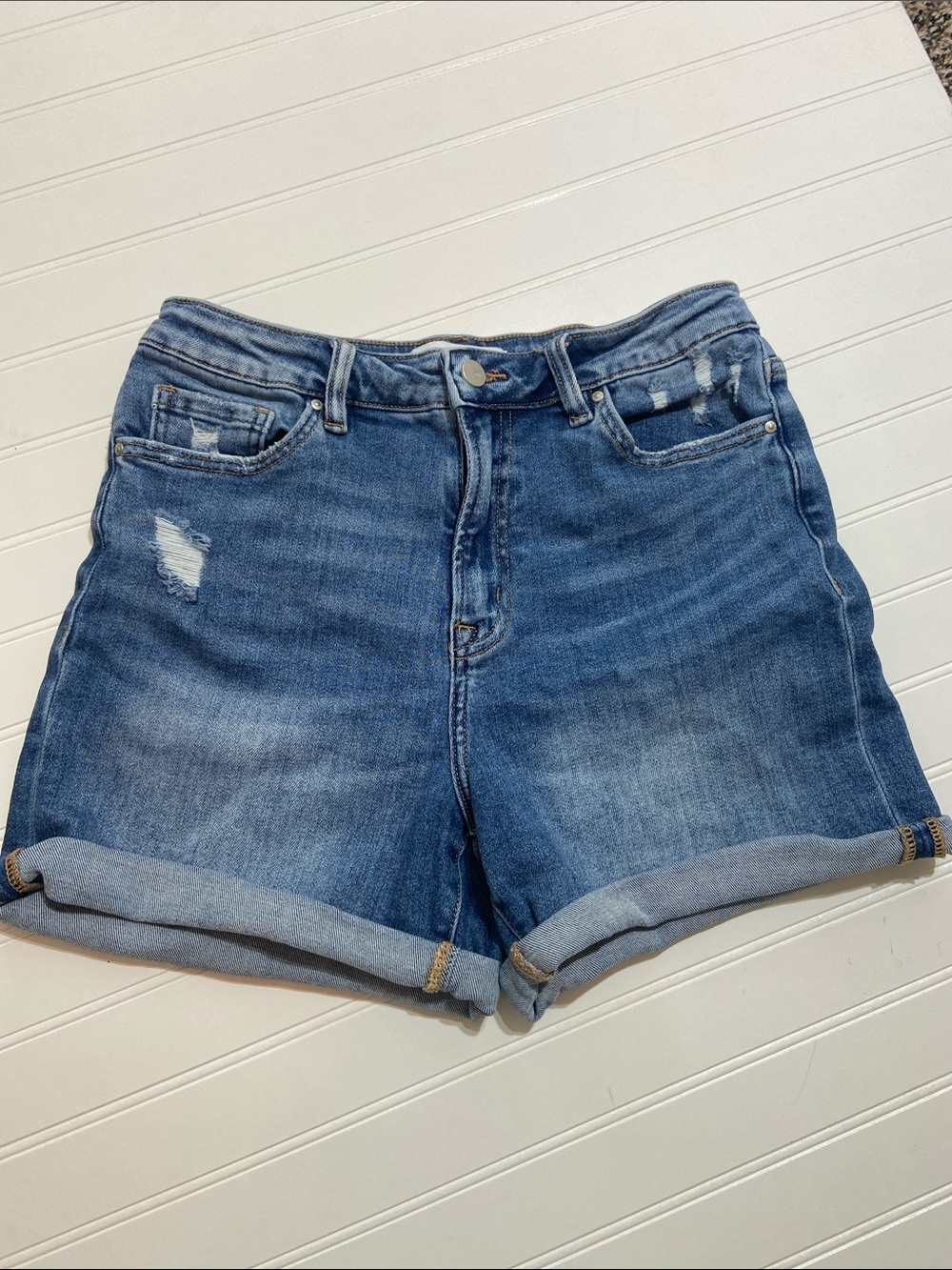 Mica LA High-Rise Distressed Denim Mom Shorts Size M Blue
